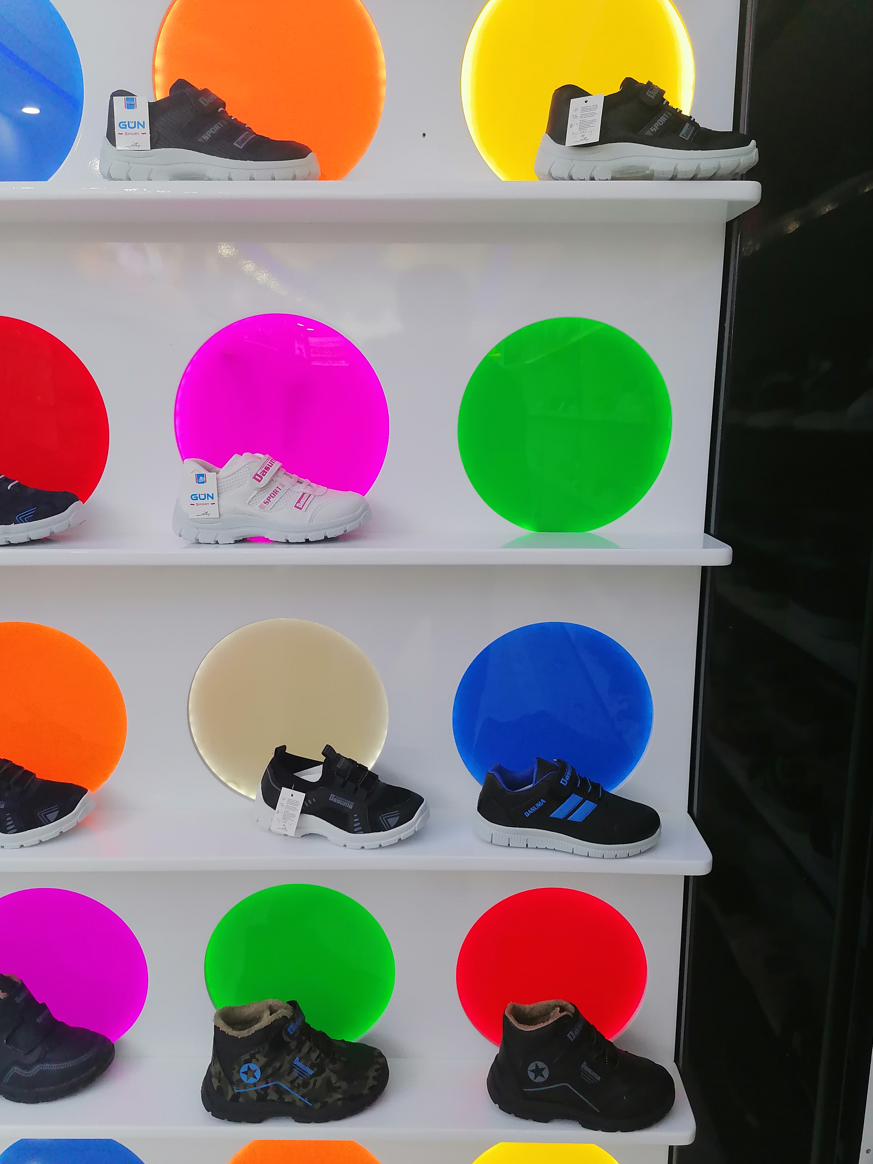 Gün Terlik & Ayakkabı