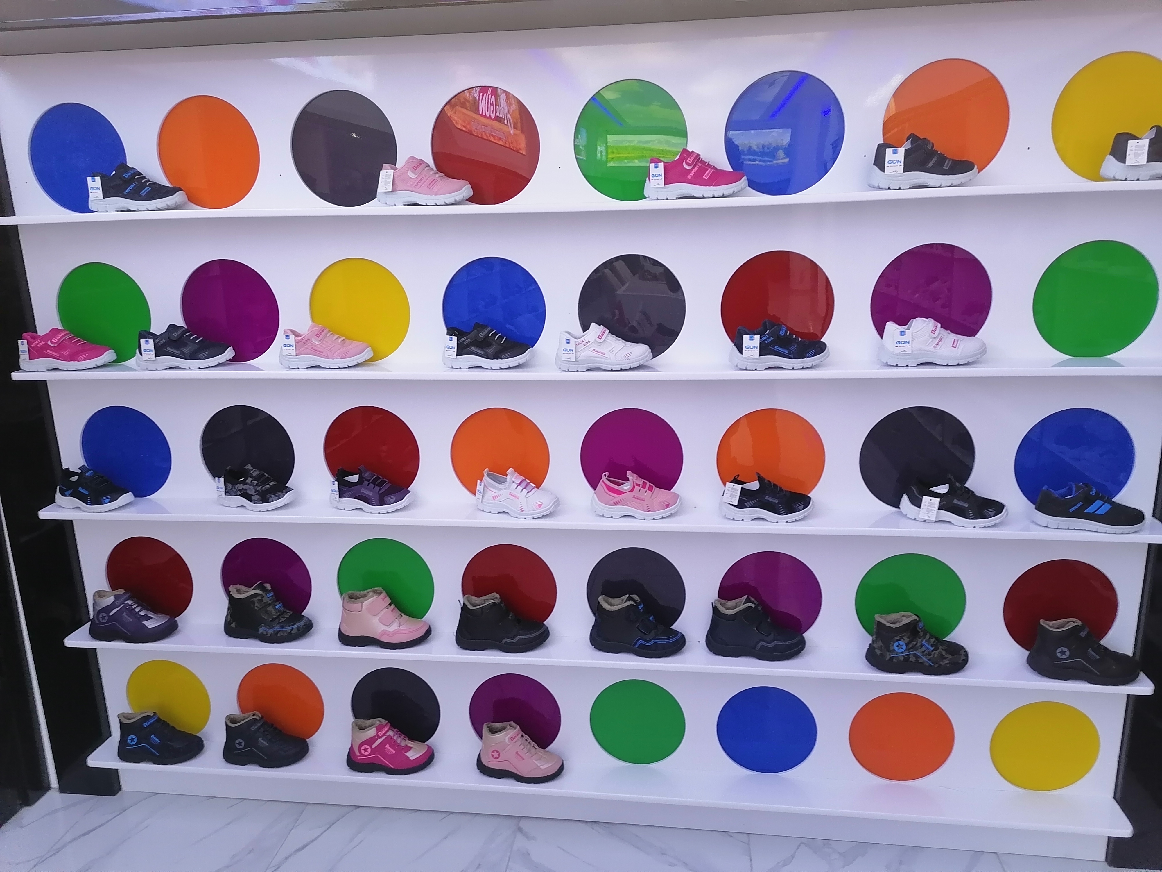 Gün Terlik & Ayakkabı