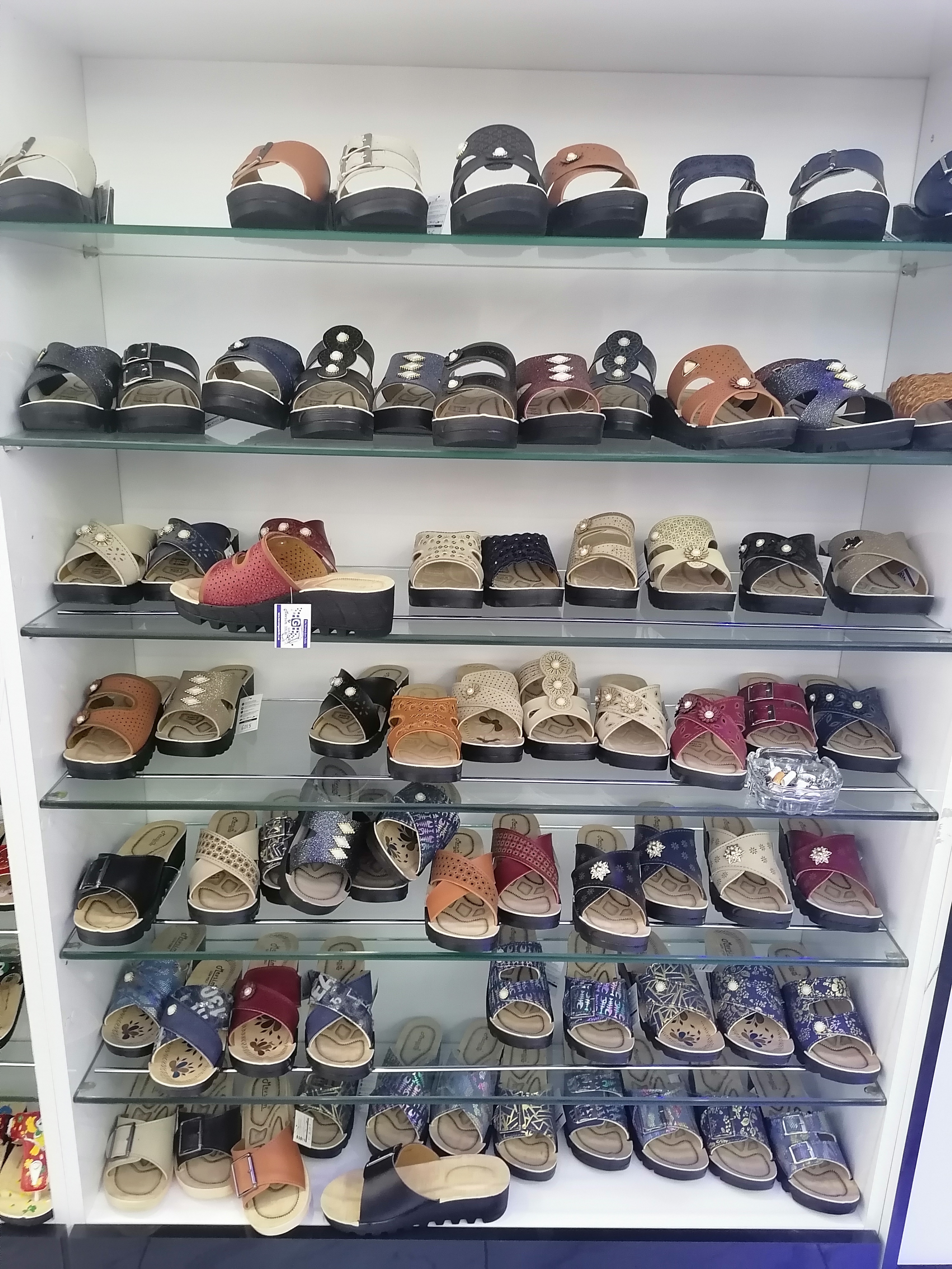 Gün Terlik & Ayakkabı