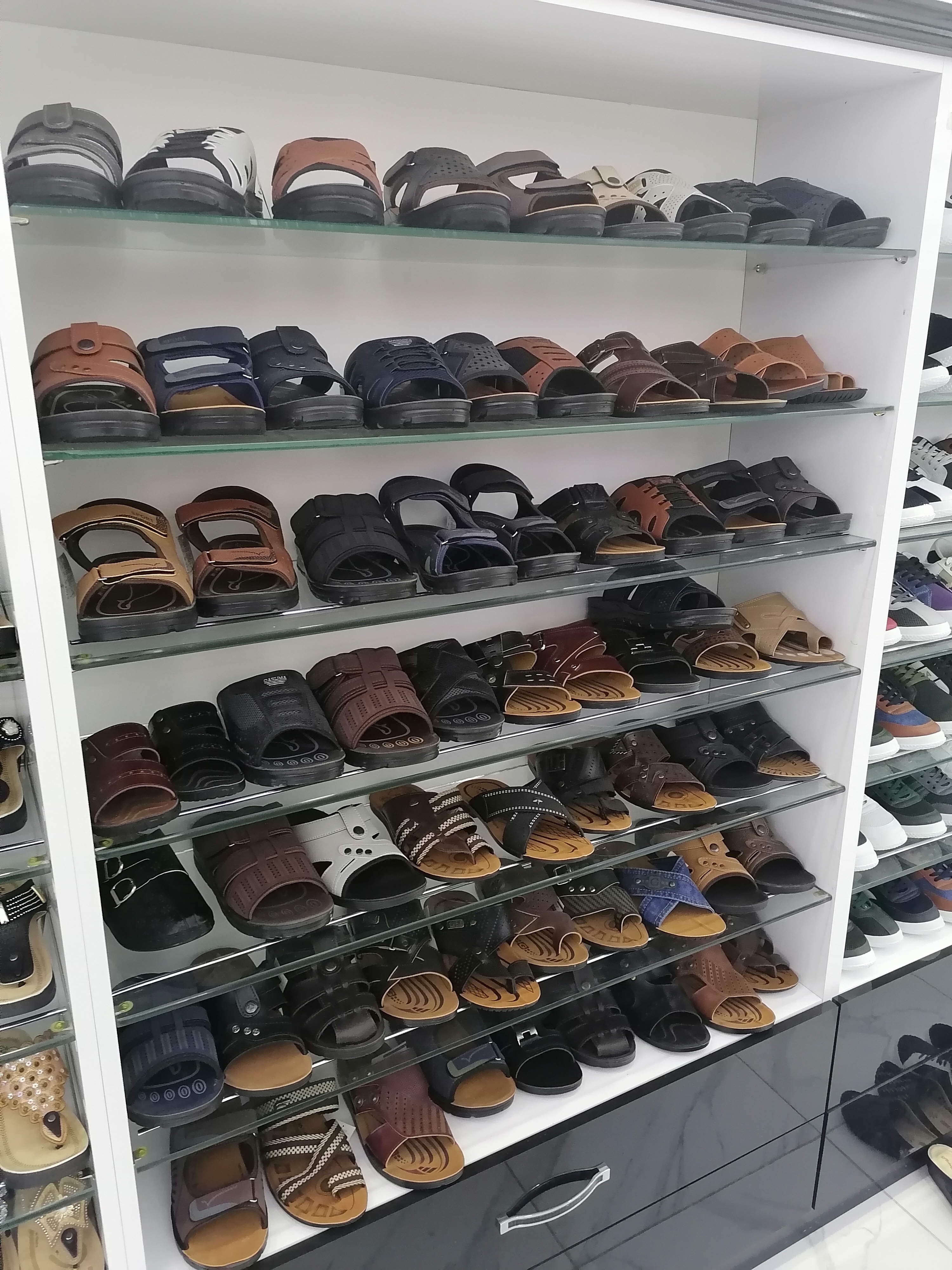 Gün Terlik & Ayakkabı